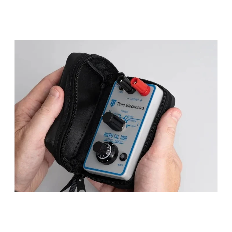Time Electronics Current & Voltage Calibrator 100 mA Model 1030 United Kingdom
