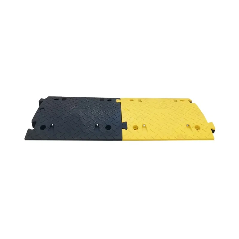 RS PRO High Visibility Rubber Speed Bump 2.5 m x 430 mm x 50 mm 174-5929