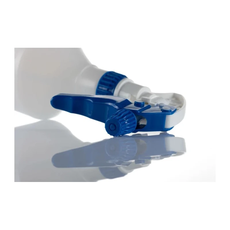 Robert Scott Blue Spray Bottle, 750ml, Impact-Resistant PE, Leak-Resistant Trigger 101956/B