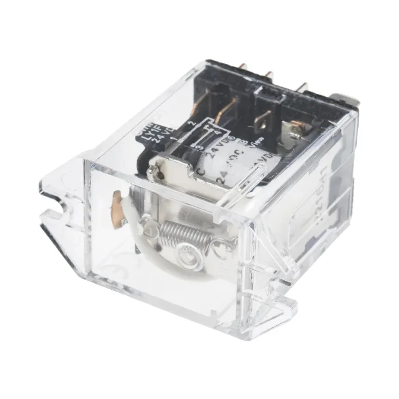 Omron Power Relay, 24V DC Coil, 15A Switching Current, SPDT Contact Configuration LY1F 24VDC