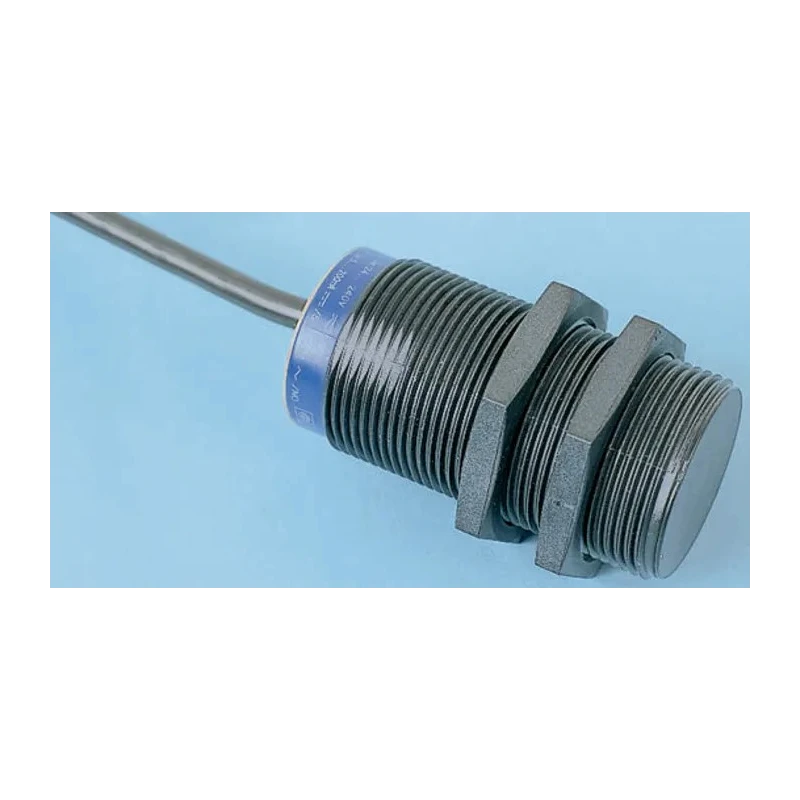 Telemecanique Sensors Threaded Barrel Inductive Proximity Sensor M30 2-Wire 264 V AC 15 mm Detection Range XS4P30MA230K