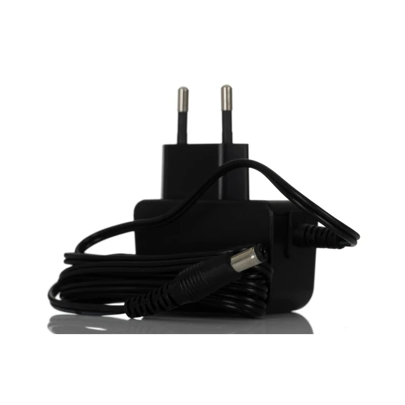 RS PRO 2.1 x 5.5 x 10 mm Centre Positive AC/DC Adapter Type C 12 W 9V DC Output, 1.33 A 124-2189