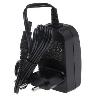 RS PRO 2.1 x 5.5 x 10 mm Centre Positive AC/DC Adapter Type C 24 W 9V DC Output 2.5 A 124-2204