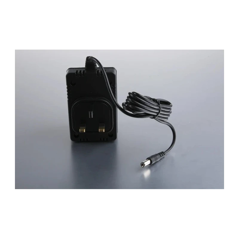RS PRO 20 W 24V AC Output AC/AC Adapter Type G with 2.1 x 5.5 x 12 mm Centre Positive Connector 139-1777
