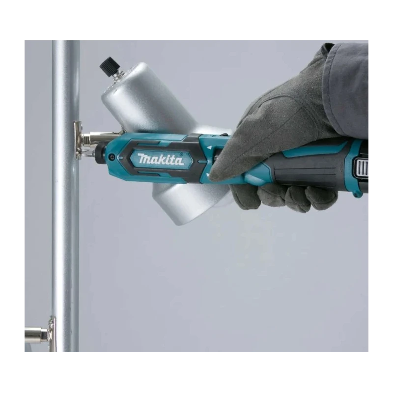 Makita Cordless Screwdriver 7.2 V, 1.5Ah Lithium-Ion Battery, 2450 RPM, 25 Nm Torque, Pistol Grip Handle TD022DSE-UK