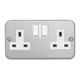 Contactum 13A White 2 Gang Plug Socket Metal Clad Indoor Wall Mount CLA3356