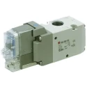 SMC Pneumatic Solenoid Valve 1/2 in Threaded Port, Solenoid G Connection, Stand Alone Mount, 24V dc VP700