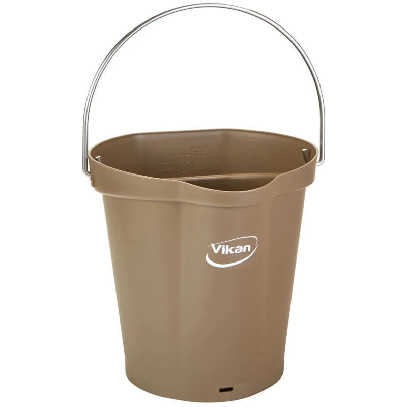 Vikan 6L Plastic Brown Round Bucket with Handle, Drip-Free Spout, Stainless Steel Hanger 568866