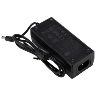 RS PRO 2.1 x 5.5 x 11 mm Centre Positive Power Adapter IEC 320 C14 40 W 5V DC Output 8 A 204-7562