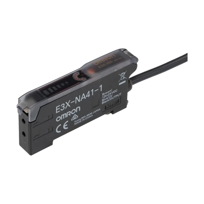 Omron Plastic Photoelectric Sensor with PNP Output IP50 Protection 12V 
