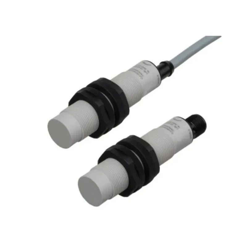 RS Pro Threaded Barrel Capacitive Proximity Sensor M18 IO-Link 40V 8 mm 240 V ac 40 V dc 237-7236