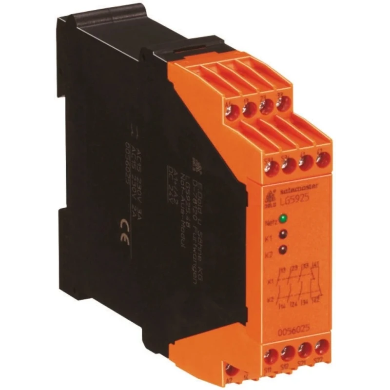 Dold LG 5925 Series Output Module, 4 Inputs, 2 Outputs, Screw Terminal, 230V AC, Normal State LG5925.48/61 AC230V 50/60HZ