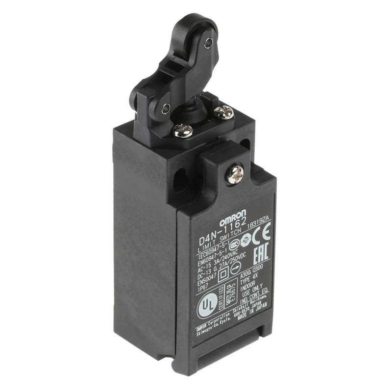 Omron Roller Plunger Interlock Switch 1 NO/1 NC Snap Action IP67 Plastic Housing 