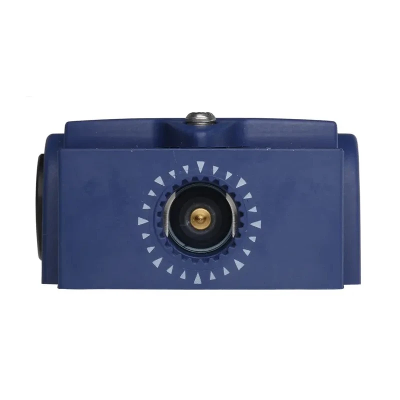 Telemecanique Sensors OsiSense XC Series Roller Lever Limit Switch, SPDT, IP66 IP67, Plastic Housing, 240V AC, 1.5A ZCT21P16