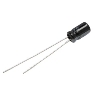 RS PRO 100 nF Aluminium Capacitor 50V dc Radial Through Hole, Polar, 7mm Height 7mm Length 4mm Diameter 7075648P