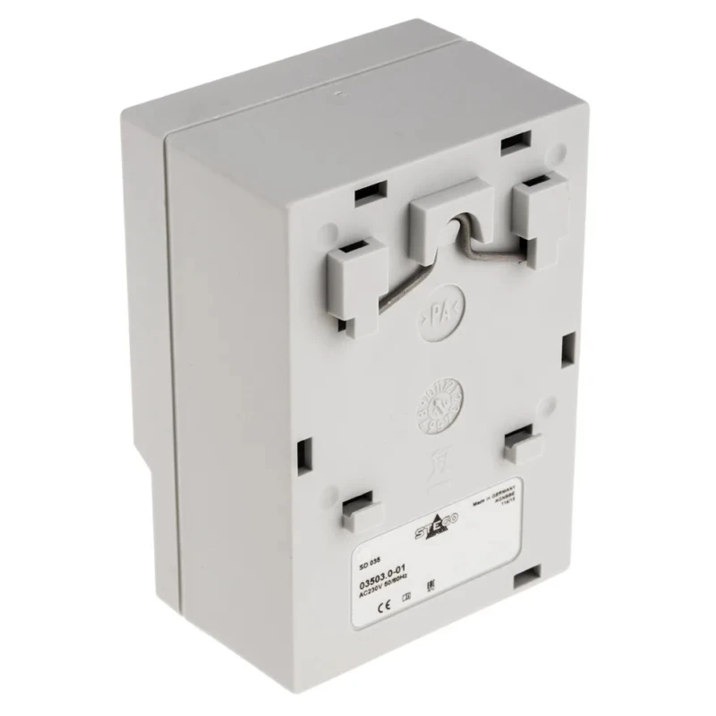 STEGO 13A Light Grey 1 Gang Plug Socket SD035 Indoor Type G British 230V Plastic DIN Rail Mount SD035