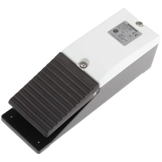 Siemens Momentary Foot Switch 2 NO/2 NC Metal Housing 6A Contact Current 3SE2903-1AB20