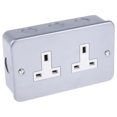 RS PRO 13A Grey 2 Gang Surface Mount Plug Socket Indoor Type G British 230V 768-3508