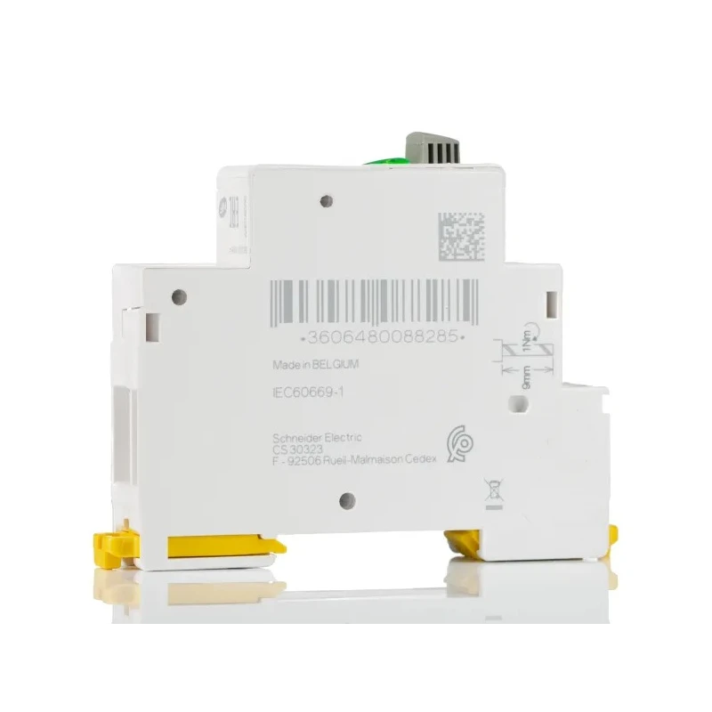 Schneider Electric 250V AC DIN Rail Push Button Circuit Trip A9E18036