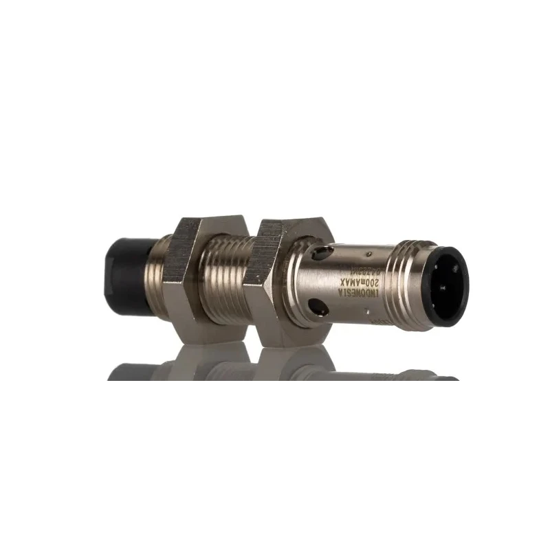 Omron Threaded Barrel Inductive Proximity Sensor M12 PNP 8mm Detection Range IP67 Brass Housing E2B-M12KN08-M1-B1