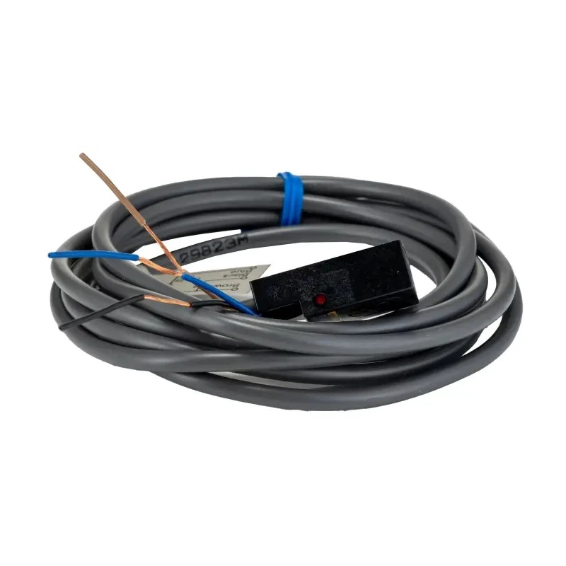 Omron Block Inductive Proximity Sensor 24V DC 5 mm Detection NPN Output TL-W5MC2 2M