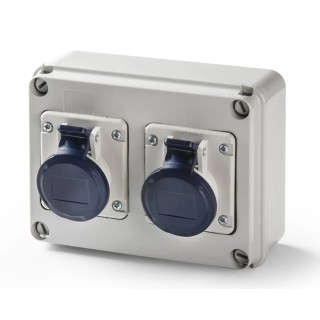 RS PRO Grey Wall Mount 3P Straight Industrial Power Connector 16A 110V IP44 IP44