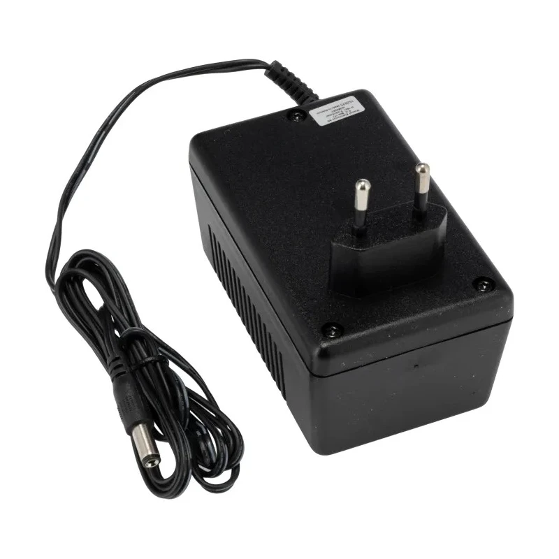 Mascot AC/DC Adapter Type C 230V AC 9V DC Output 1.1A European Plug 1.7m Cable 8711-9