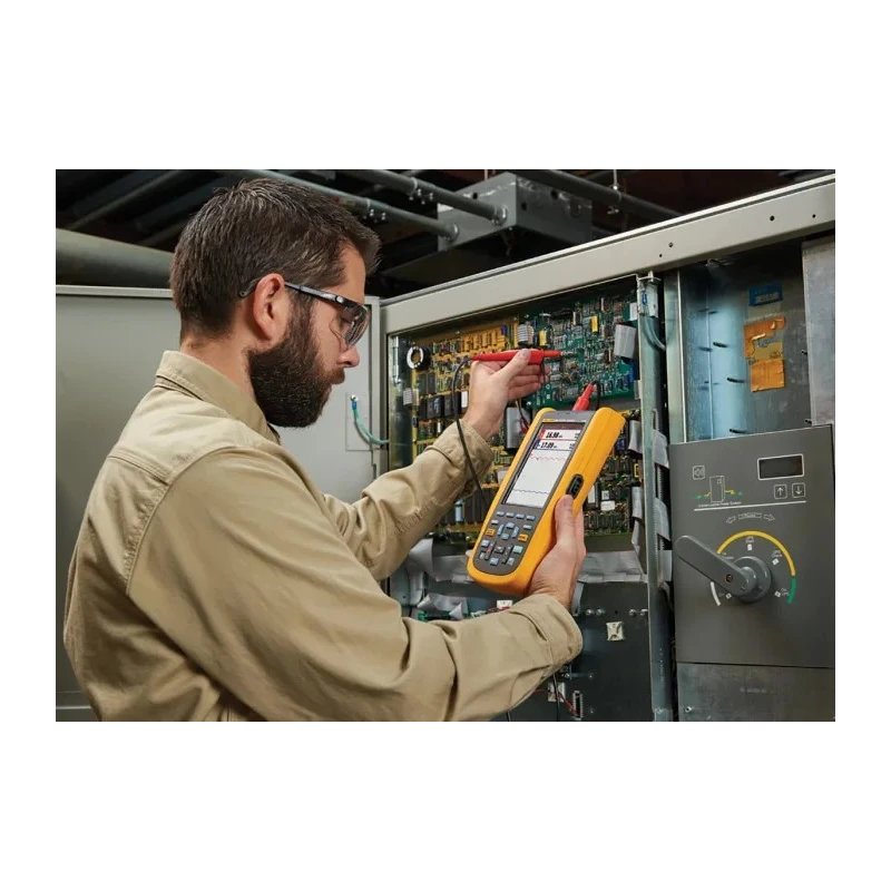 Fluke 120B Series 40 MHz Handheld Digital Oscilloscope, 2 Channels, NiMH Battery FLUKE-125B/UK