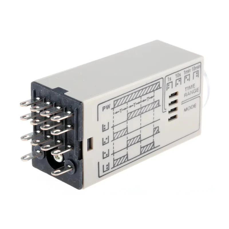 Omron DIN Rail Panel Mount Timer Relay 200-230 VAC 3A 4PDT Multifunction H3YN-4 AC200-230