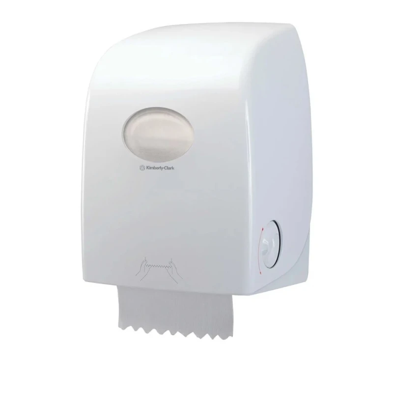 SCOTT Essential™ XL Roll Hand Towels 3540000 x 200 mm 1 Ply 6 Sheets 6687