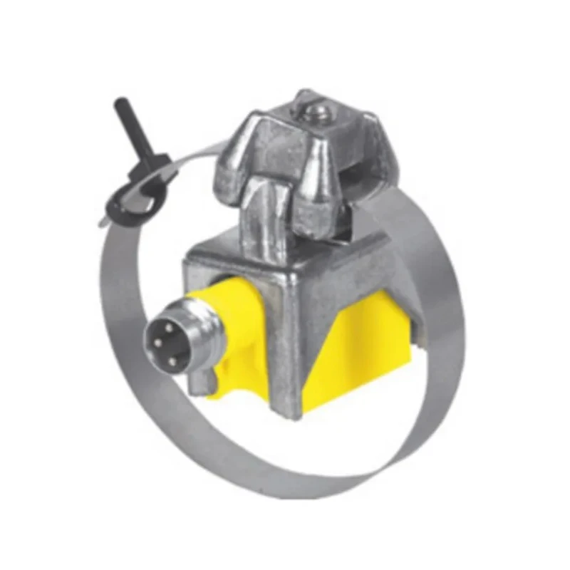 Turck Block Inductive Proximity Sensor M8 x 1 PNP 30V DC 200mA BIM-KST-AP6X-V1131 W/CLAMP