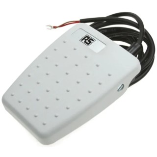 RS PRO General Purpose Momentary Foot Switch SPCO Thermoplastic 1.75A Contact Current 24V AC Contact Voltage 808-6982
