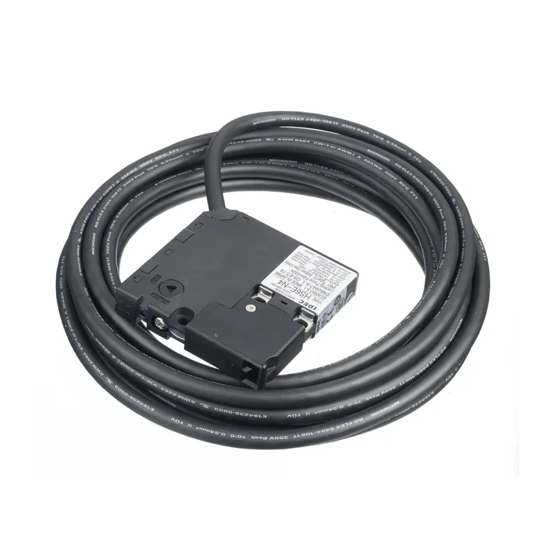 Idec Safety Interlock Switch with Keyed Actuator, Spring Lock, IP67, 30V DC 250V AC, 2.5A Contact Current HS6E