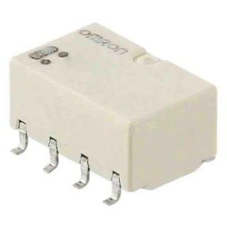 Omron Surface Signal Relay 3V DC Coil, 1A Switching Current, DPDT Contact Configuration G6K-2F-TR DC3