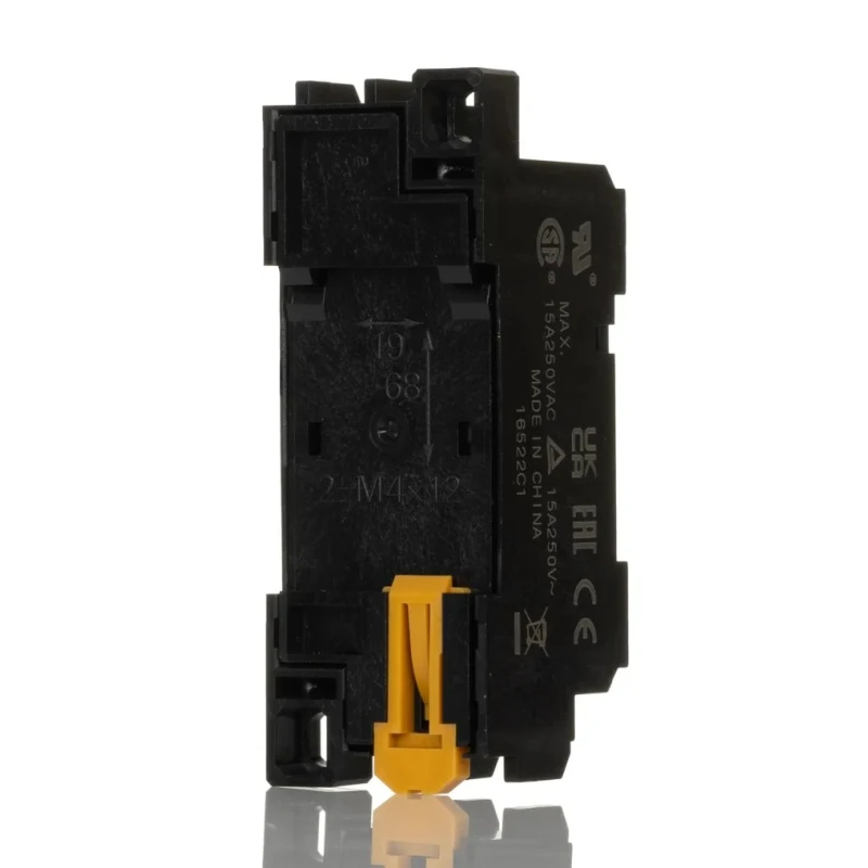 Omron LY 8 Way 2000V DIN Rail Relay Socket for LY Series Bi-polar Relay PTFZ-08-E