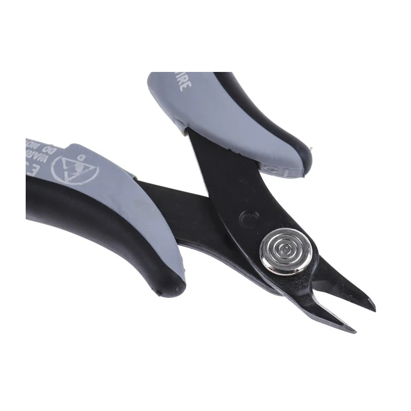 RS PRO Flush ESD Safe Cable Cutter 10mm Jaw Width, 133mm Length, 3.5 kg Cutting Force 245-0485