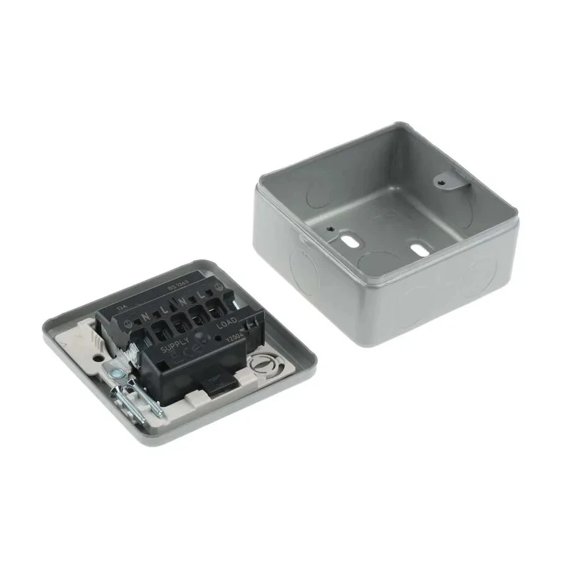 MK Electric 10A 3 Gang Metalclad Plus Fused Spur Surface Mount BS 1363 Pt.4 K954 ALM