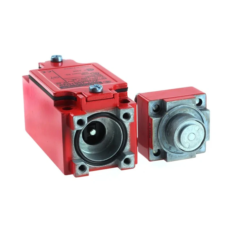 Telemecanique Sensors Safety Limit Switch Plunger Actuator IP66 Zinc Alloy Housing 240V AC 3A 