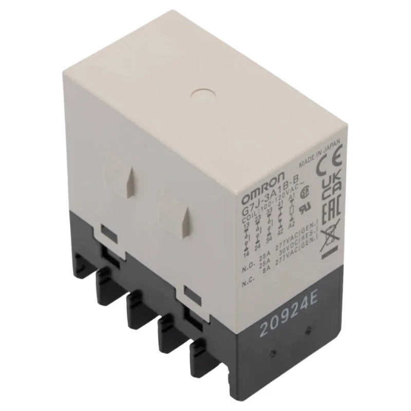 Omron Panel Power Relay 3PST-NO, SPST-NC, 120V AC Coil, 25A Switching Current G7J-3A1B-B 100/120VAC