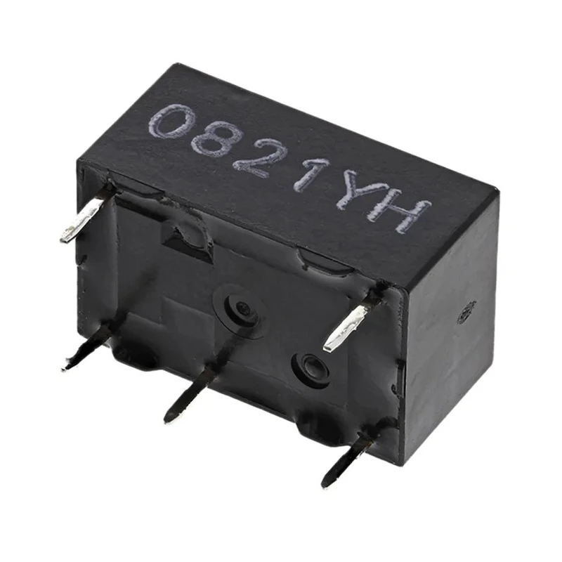 Omron PCB Power Relay, 9V DC Coil Voltage, 3A Switching Current, SPDT Contact Configuration G6E-134P-ST-US 9DC
