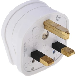 MK Electric 13A 250V UK Mains Plug White Cable Urea Formaldehyde Screw Termination 647 WHI
