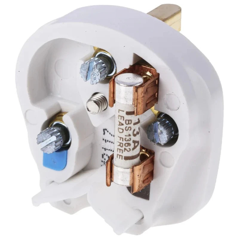 MK Electric 13A 250V UK Mains Plug White Cable Urea Formaldehyde Screw Termination 647 WHI