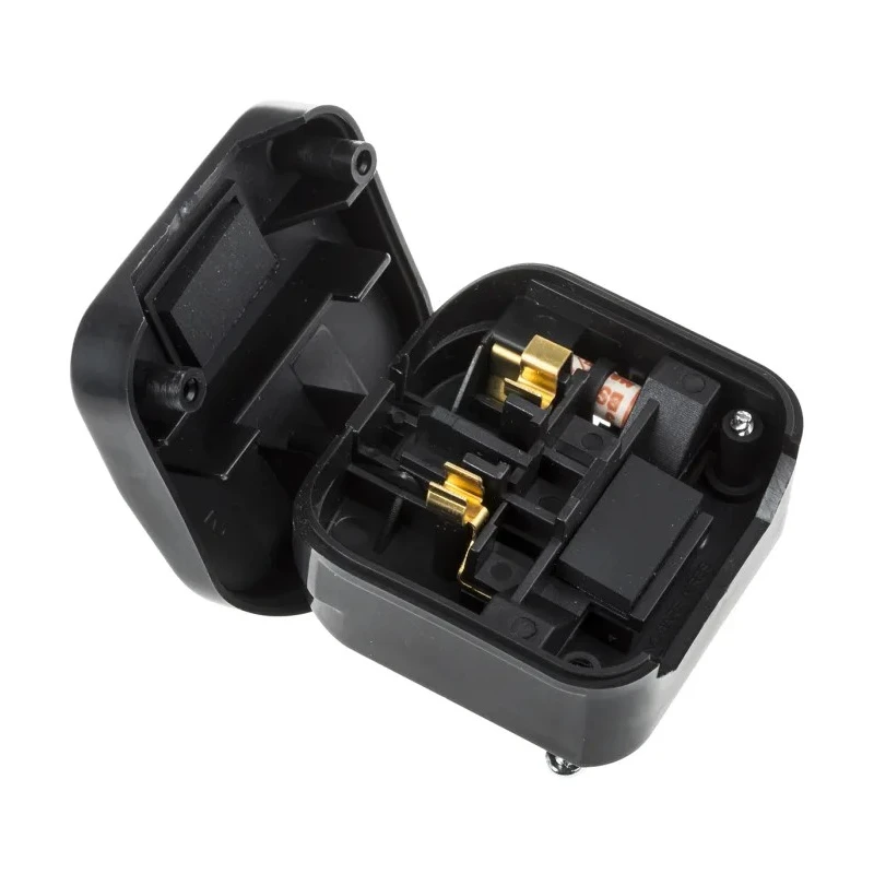 PowerConnections Mains Connector Converter Europe to UK 230V 2.5A PCP-B
