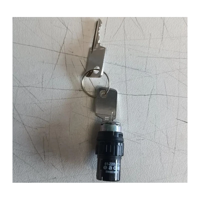 EAO IP65 Keylock Switch, 5A Current, 2-Position Latching, Standard Key, Square Bezel 