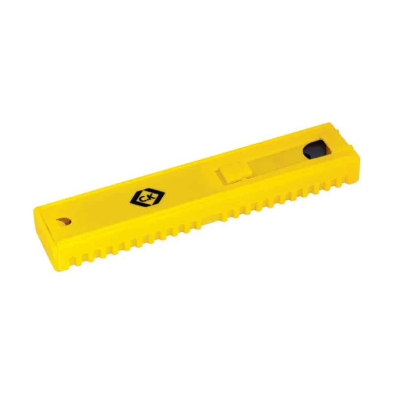 CK Plastic Flat Snap-Off Blade 10 mm, 10 Pieces per Package T0971-10