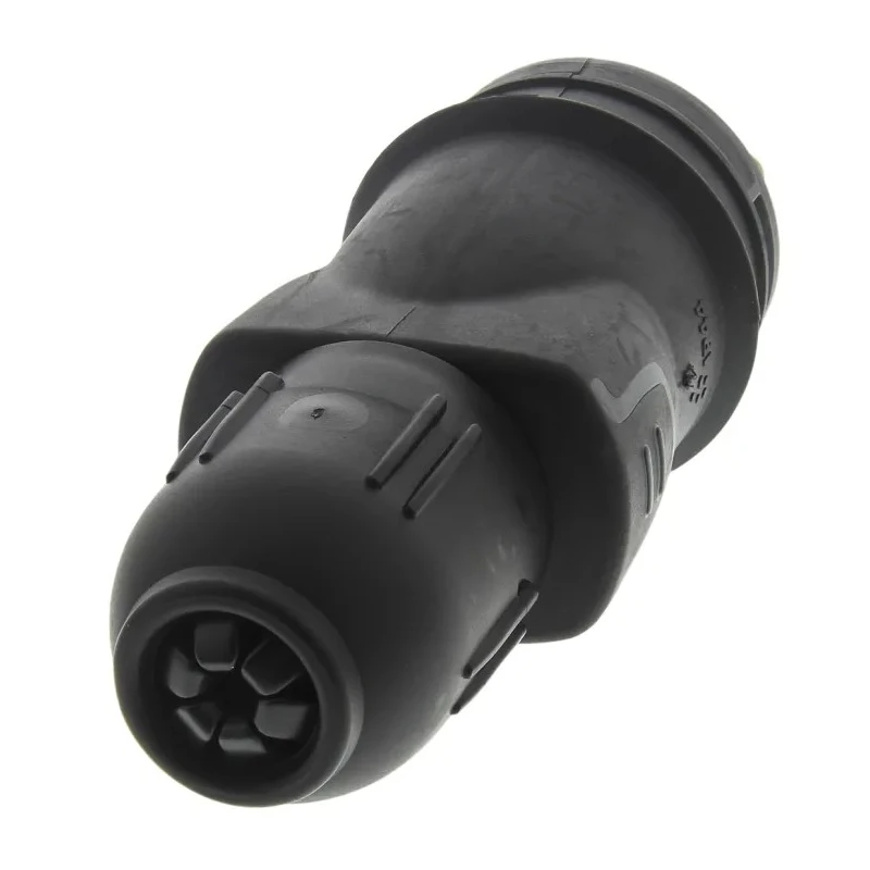 Legrand 16A 250V Europe Mains Connector Black Rubber Cable Mount Screw Termination 0 504 40