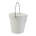 Vikan 6L Plastic White Round Bucket with Handle, Drip-Free Spout, Calibrated, Model 56885