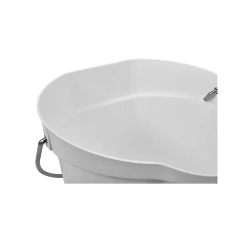 Vikan 6L Plastic White Round Bucket with Handle, Drip-Free Spout, Calibrated, Model 56885