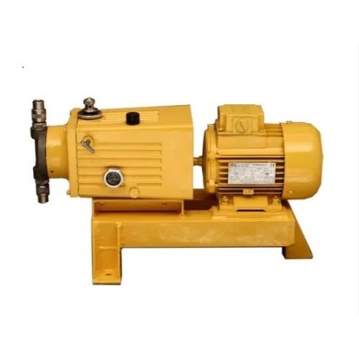 milton-roy-dosing-pump-m-series-accudyne-for-water-treatment-model-name-number-series-m-10333