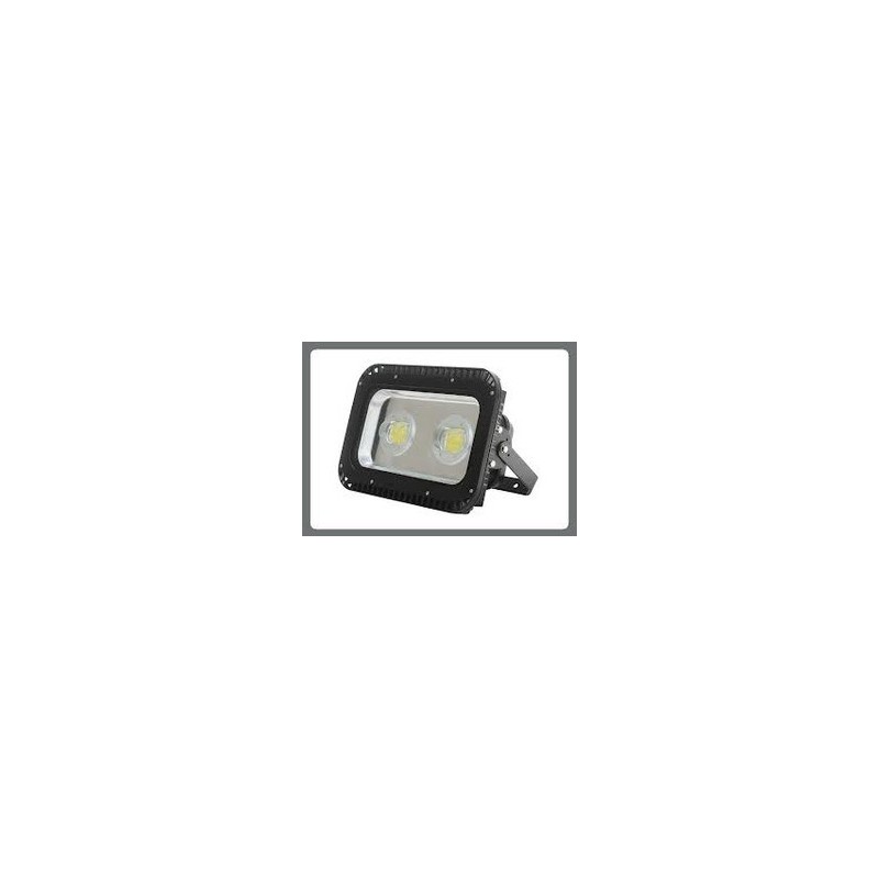 industrial-flood-light-8749